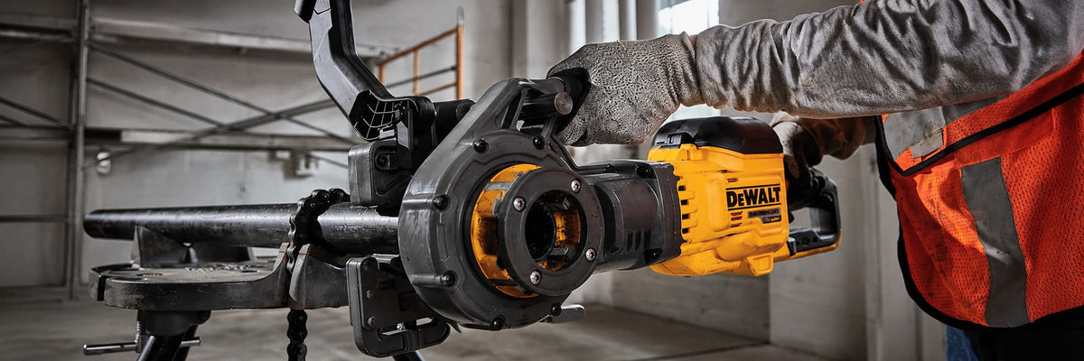DeWalt DCE700 Cordless Pipe Threader: The Complete Buying Guide
