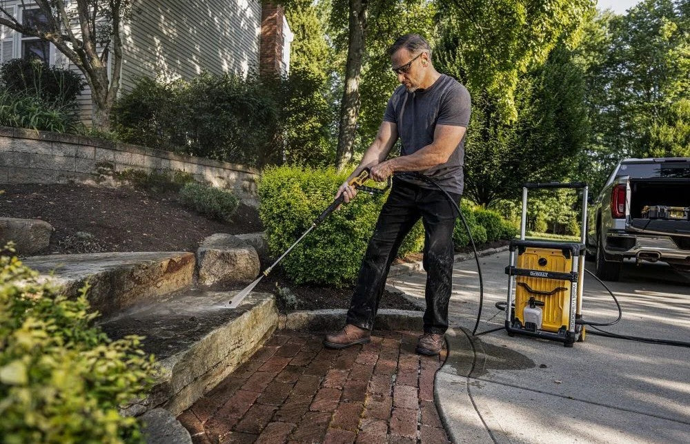 DeWalt DWPW3000 15 Amp Jobsite Electric Cold Water Pressure Washer