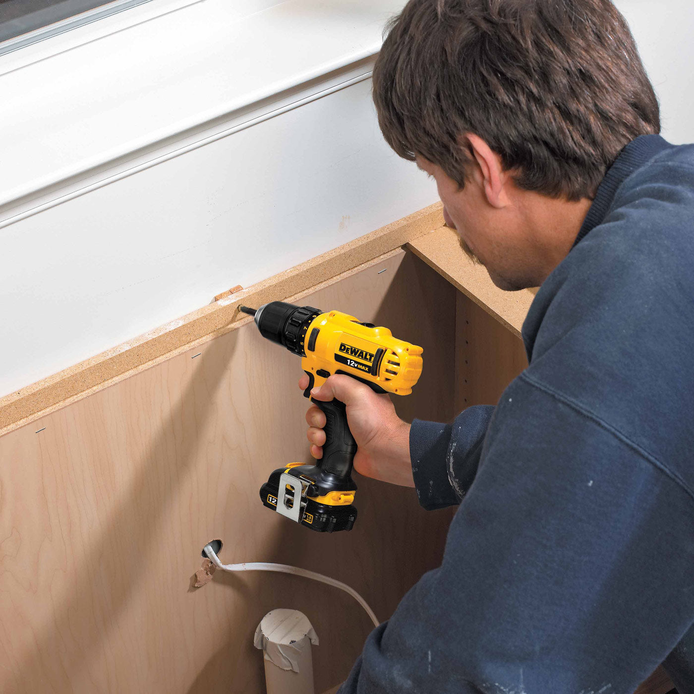 DeWalt DCD710S2 3/8" 12V MAX Cordless Drill/Driver Kit - 6