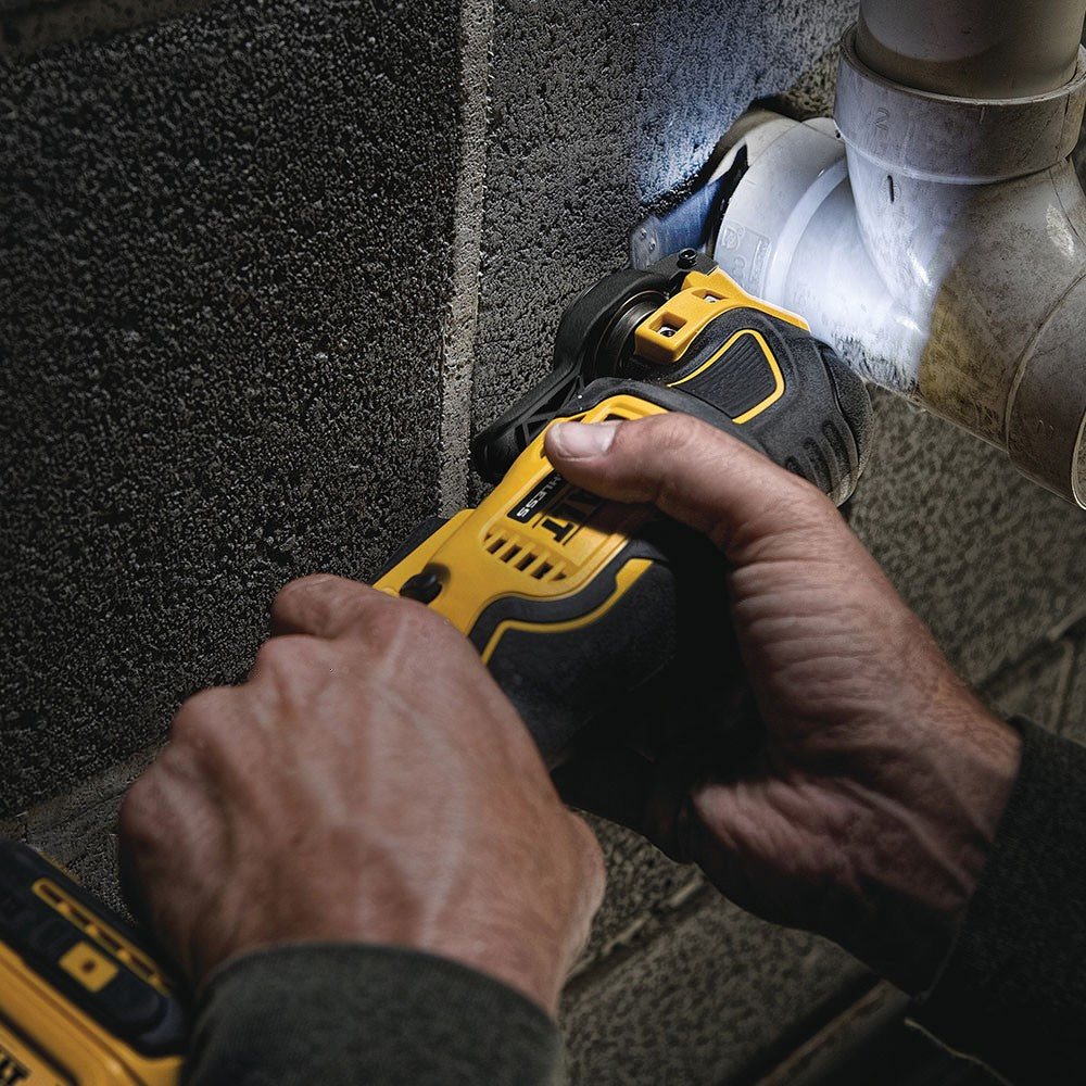 DeWalt DCS354D1 20V MAX Brushless Cordless Oscillating Multi-Tool, Kit - 4