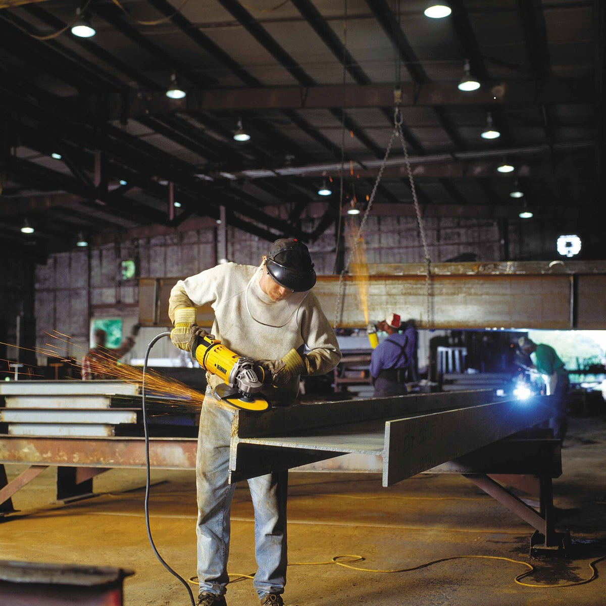 DeWalt DWE4599N 9" 6,500 rpm 4.9 HP Angle Grinder, No-Lock - 7