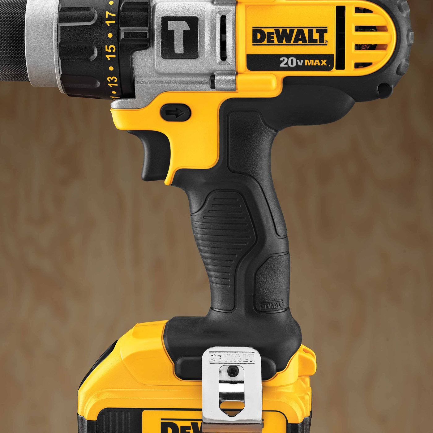 Dewalt DCD985M2 20V Max 1/2" Premium 3-Speed Hammerdrill Kit (3.0AH) - 14