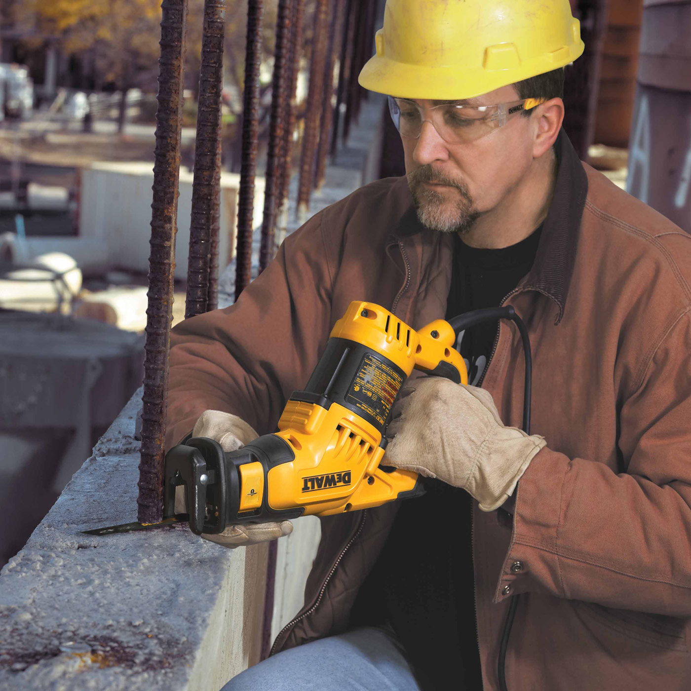 DeWalt DWE357 10 Amp Compact Reciprocating Saw - 9