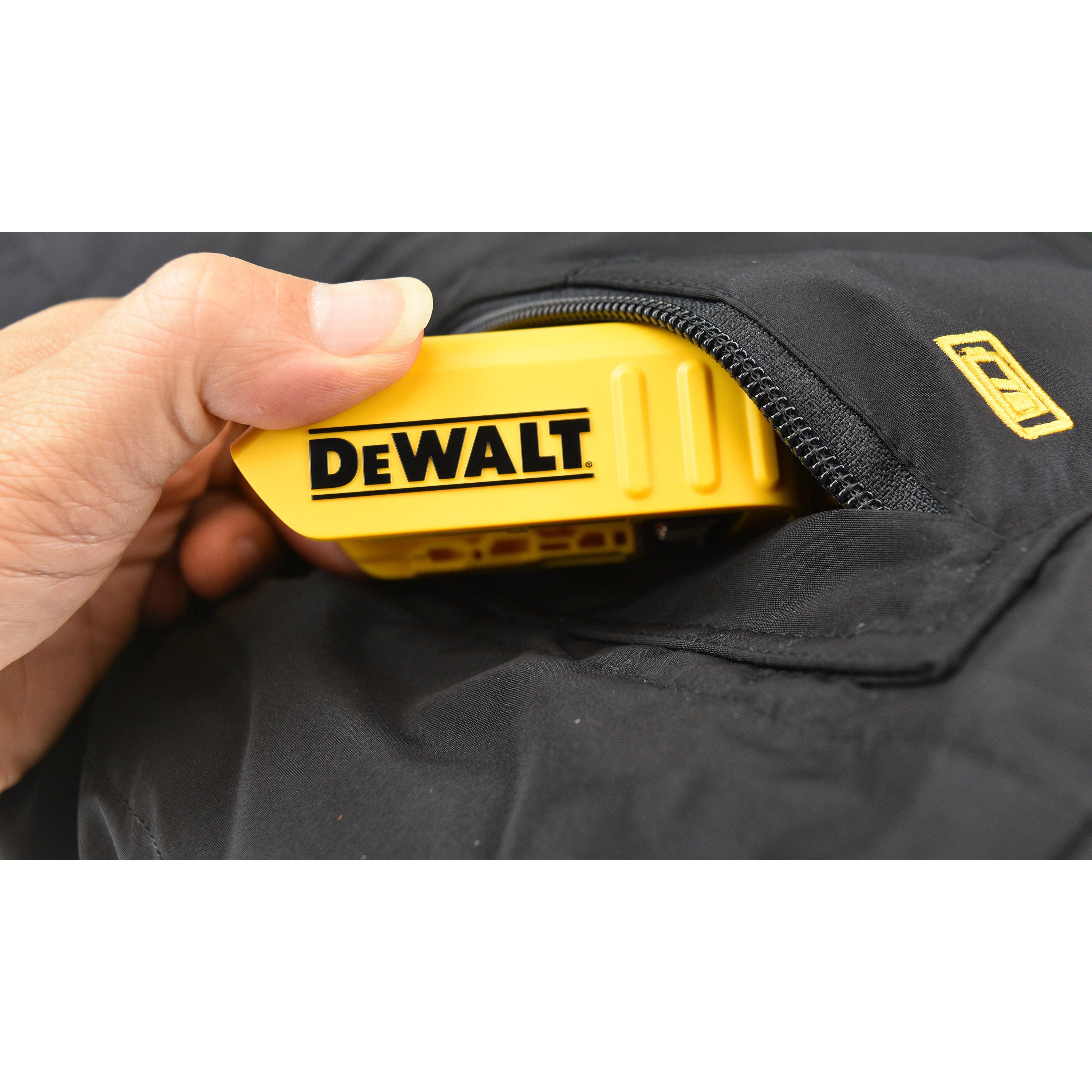DeWalt DCHJ077D1 Black Quilted Women's Heated Jacket Kit